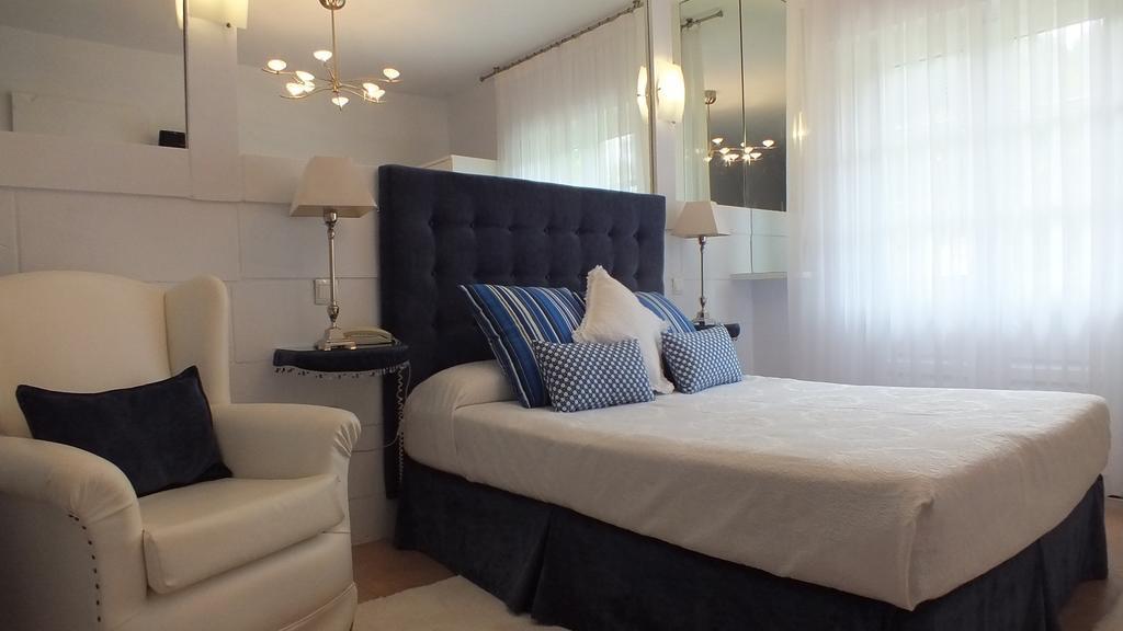 Complejo Rural Spa Hosteria El Pomar Comillas Luaran gambar