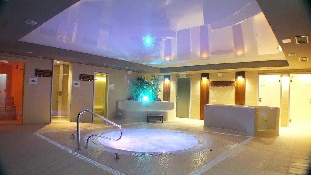 Complejo Rural Spa Hosteria El Pomar Comillas Luaran gambar