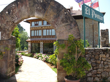 Complejo Rural Spa Hosteria El Pomar Comillas Luaran gambar