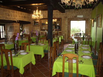 Complejo Rural Spa Hosteria El Pomar Comillas Luaran gambar